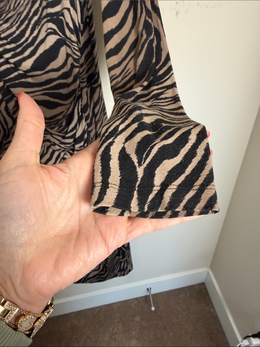 Lafayette 148 Zebra Print Long Sleeve Body-con Midi Dress Medium Party Evening - Picture 5 of 9